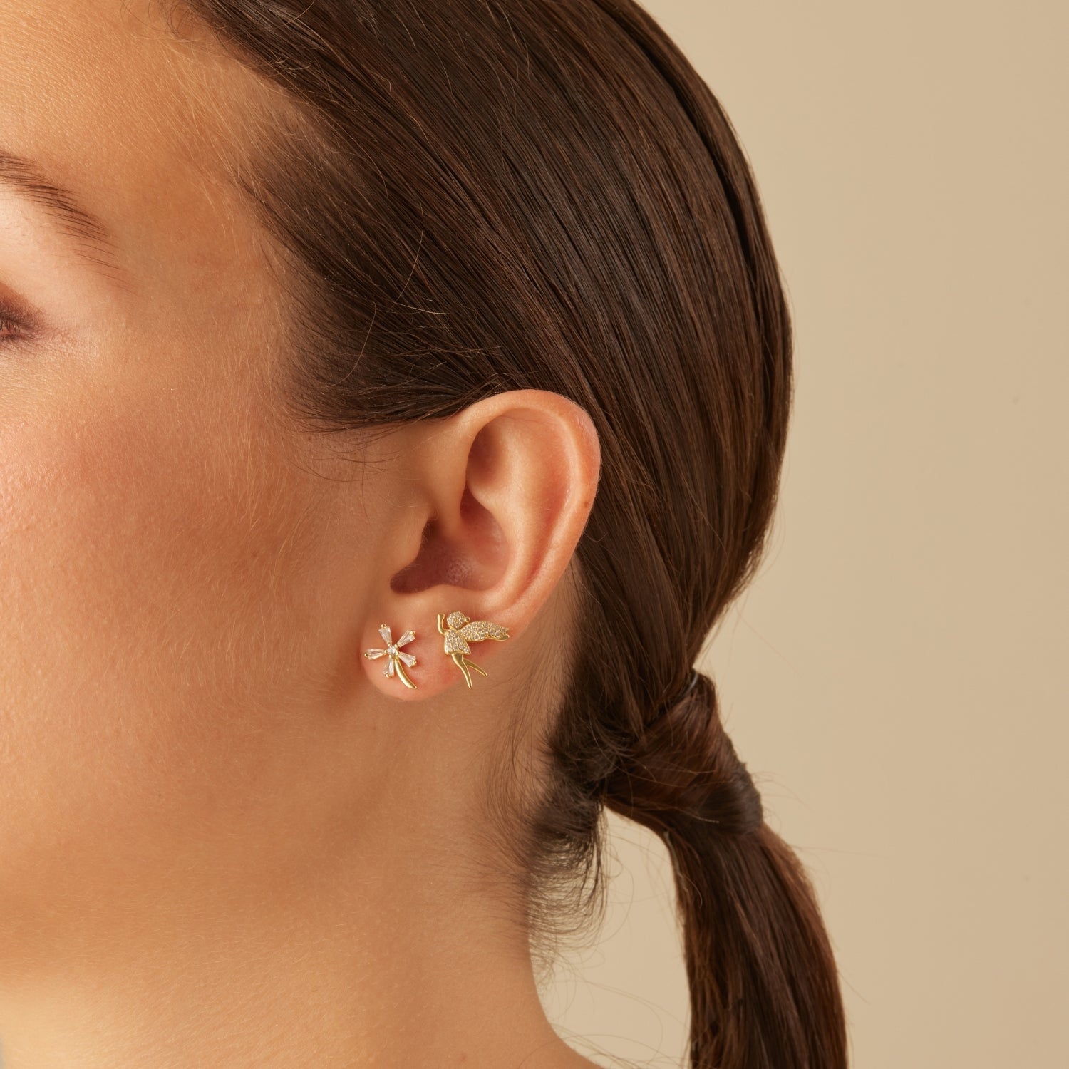 ASYMMETRICAL BELL FLOWER EARRINGS