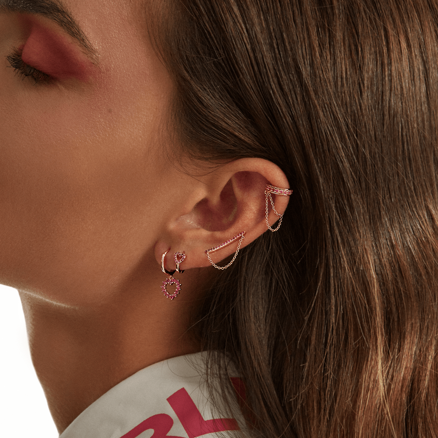 PENDIENTE ARO CON CORAZÓN PLATA ZIRA - Earcandy Jewelry