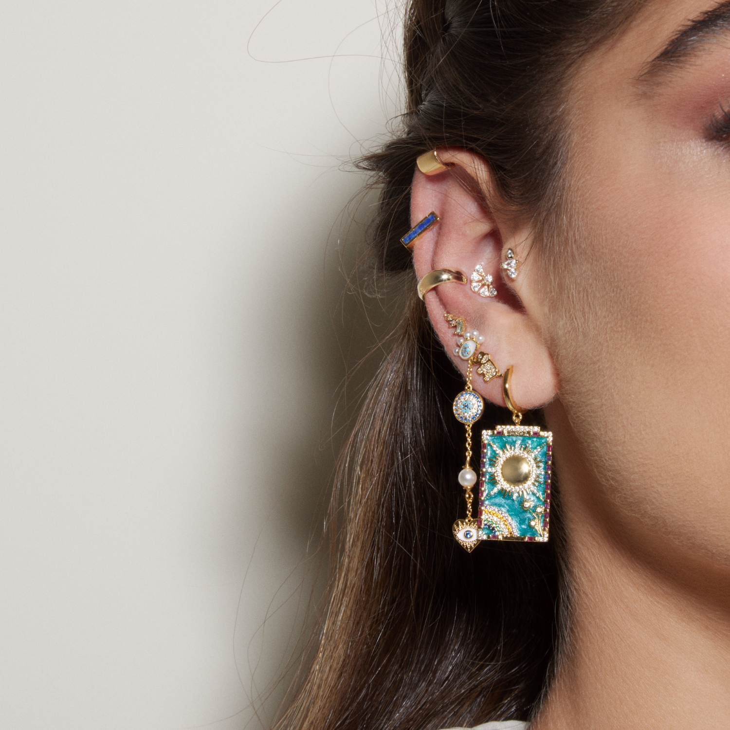 EL-SOL TAROT CARDS HOOP PIERCING EARRING