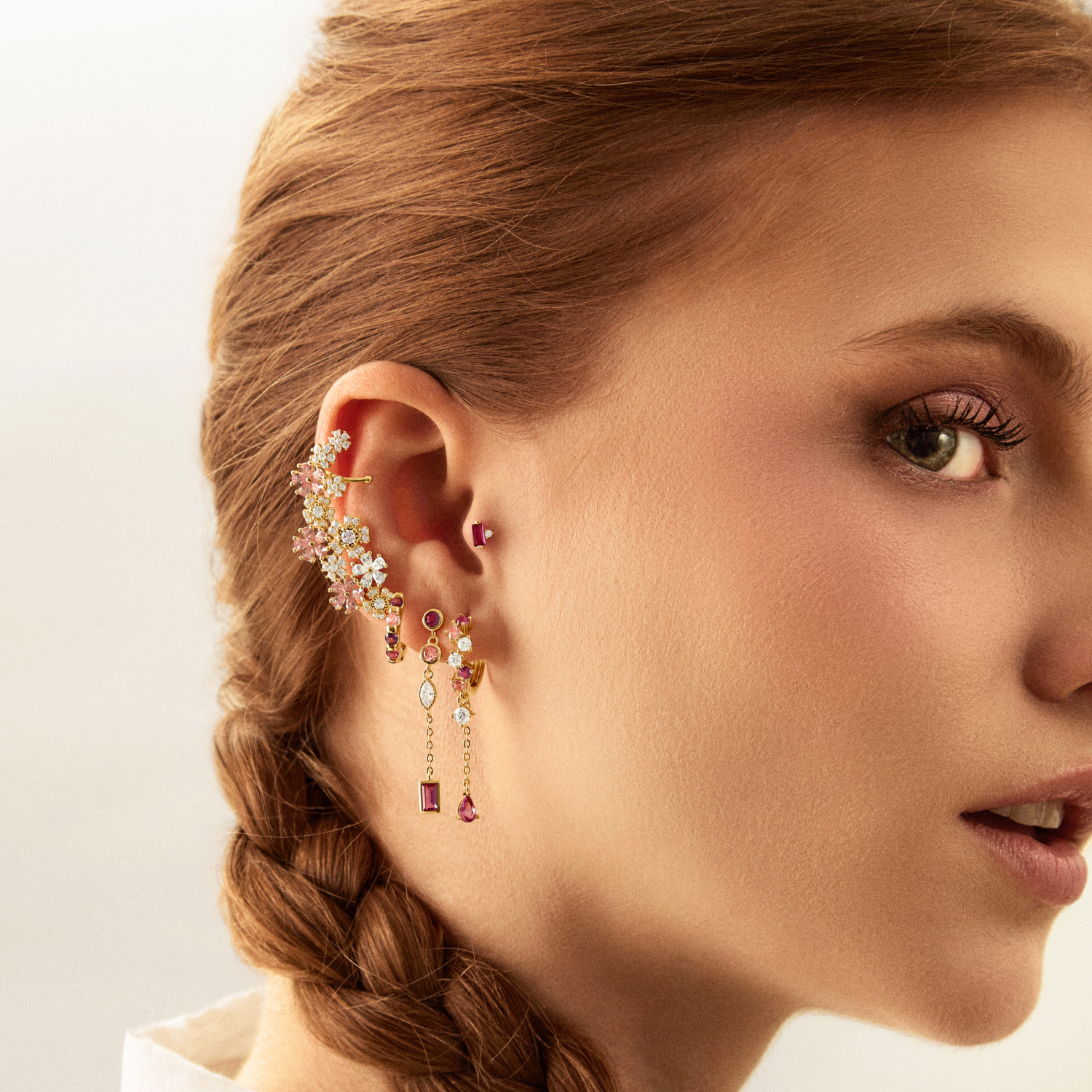 KESHIA YELLOW GOLD HOOP PIERCING EARRING