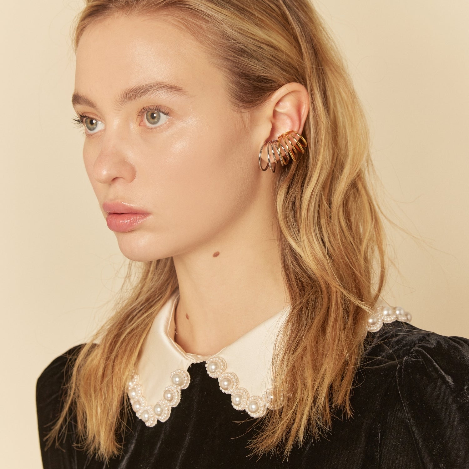 BOUCLE D'OREILLE EN ARGENT DEIO