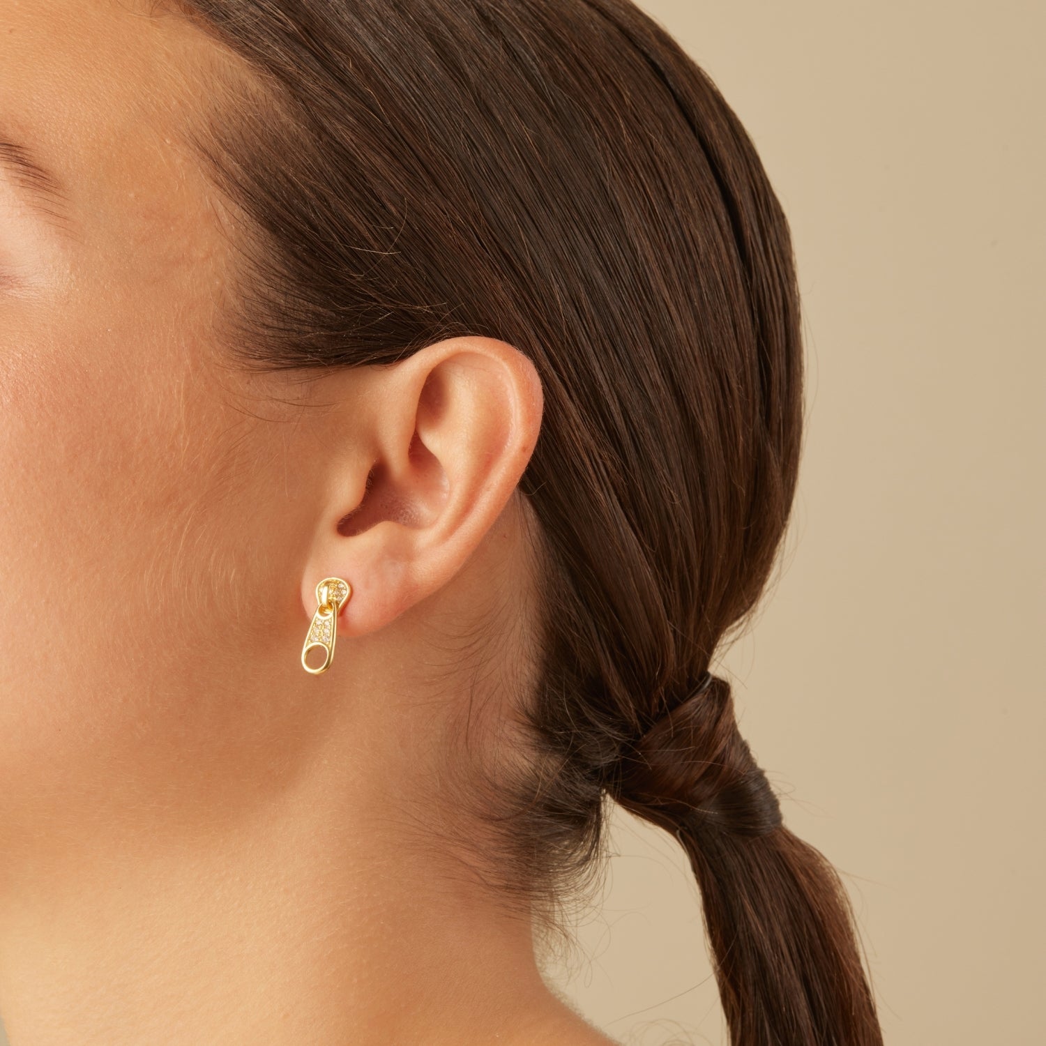 PIERCING ZIP UP EARRING