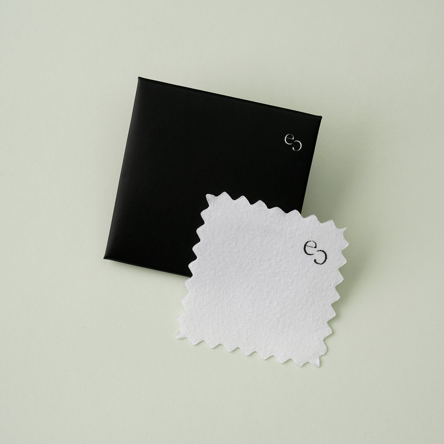 GAMUZA LIMPIADORA DE JOYAS EARCANDY - PACKAGING