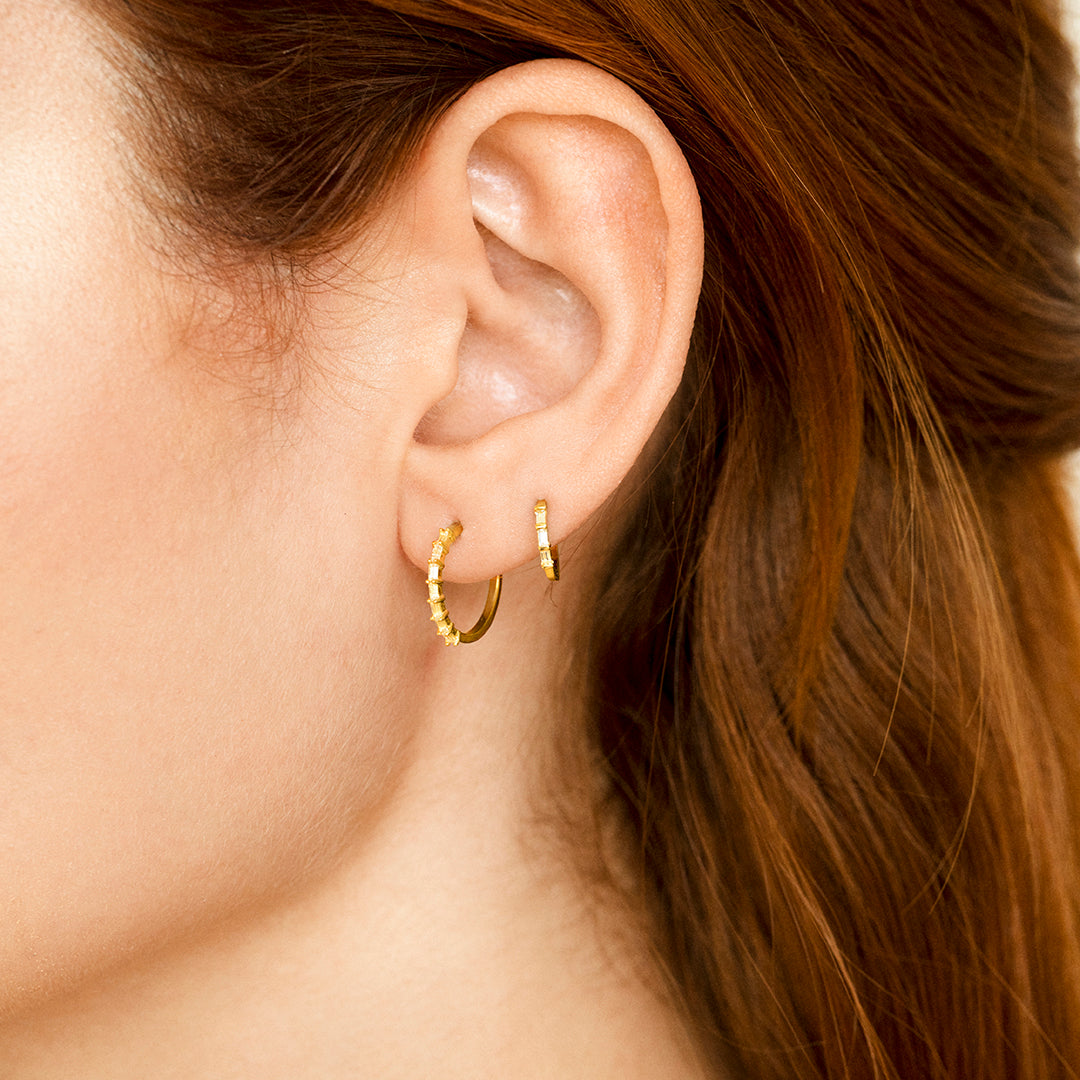 ANELLO PIERCING IN ORO 14KT E TOPAZIO SARA