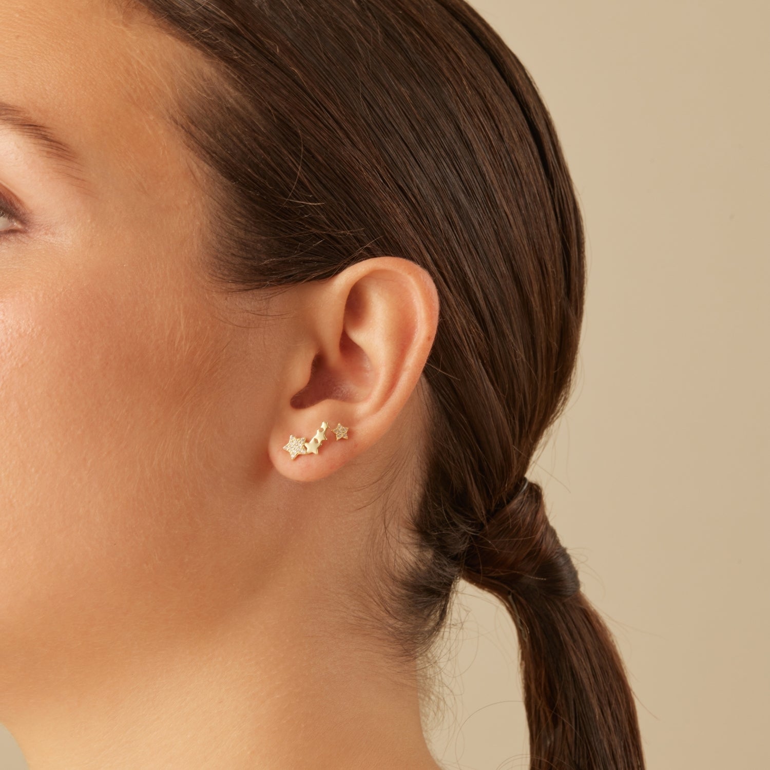 ASYMMETRISCHE OORBELLEN STARLET