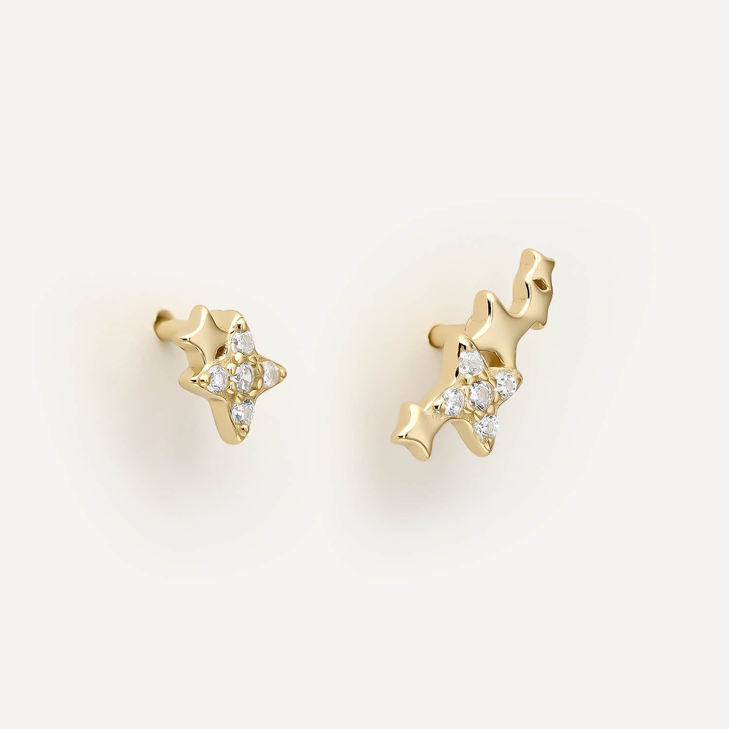 PENDIENTES ASIMÉTRICOS SAANVI