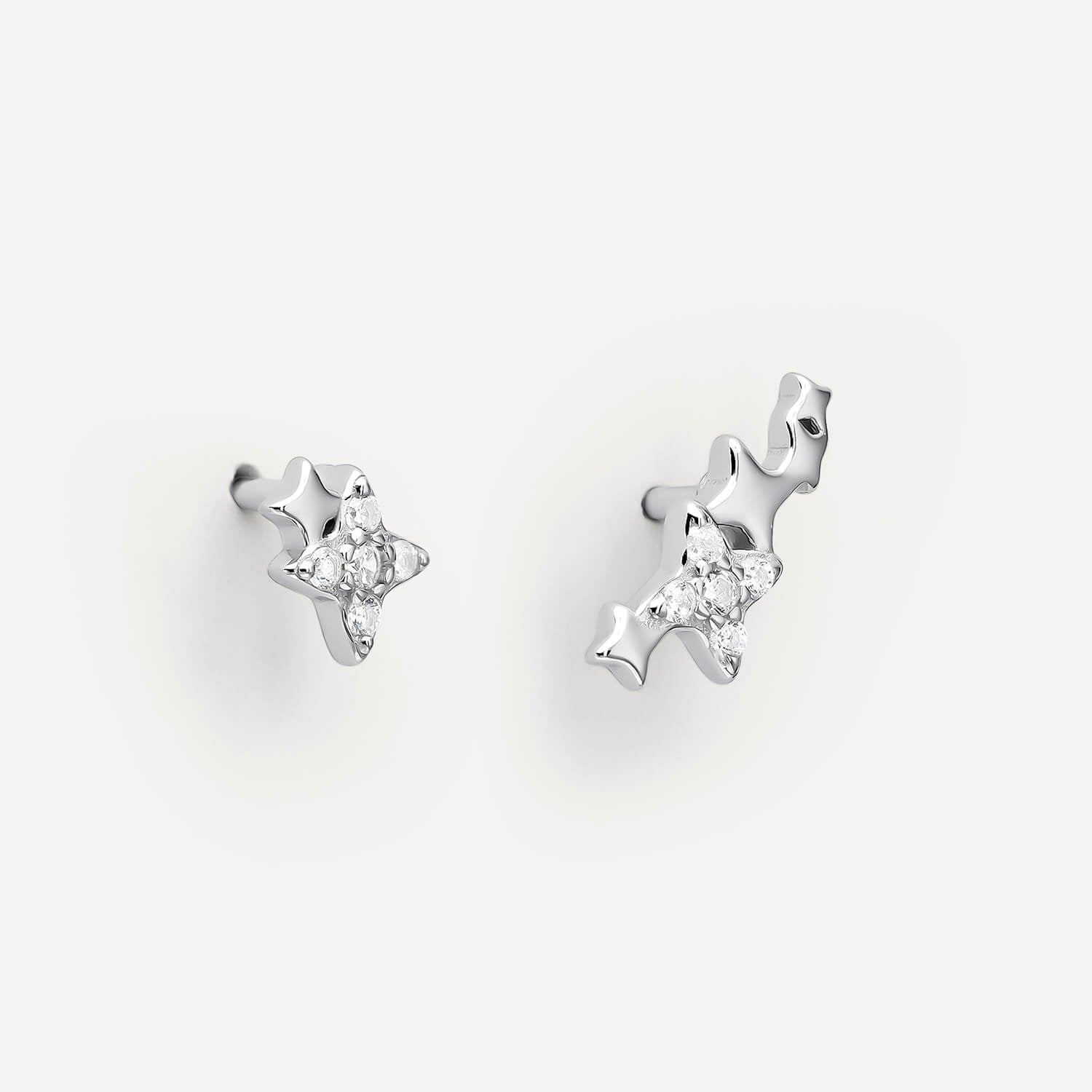 PENDIENTES ASIMÉTRICOS PLATA SAANVI