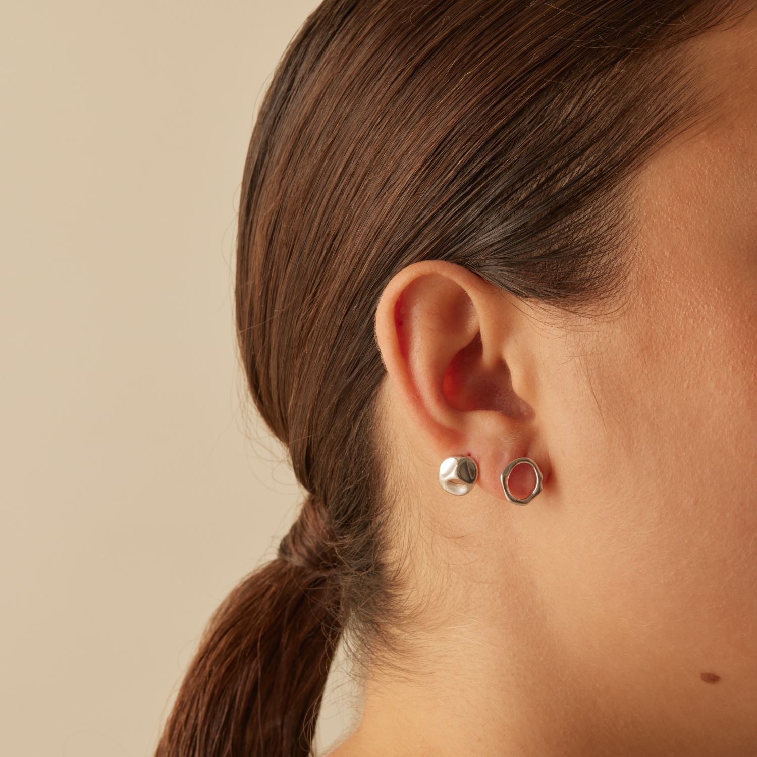 Boucles d'oreilles asymétriques Rodin