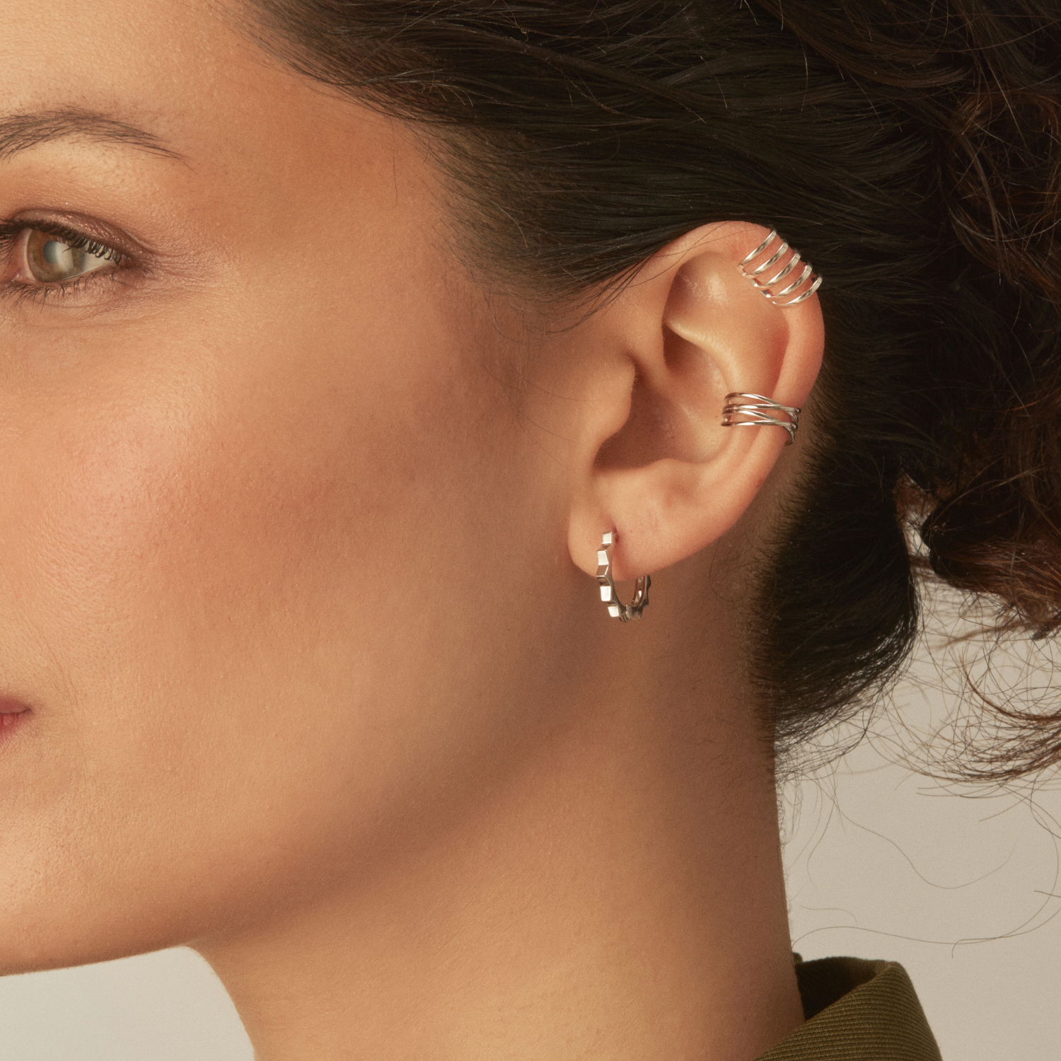 AUSKARS PIERCINGS APĻA SUDRABS LIORA