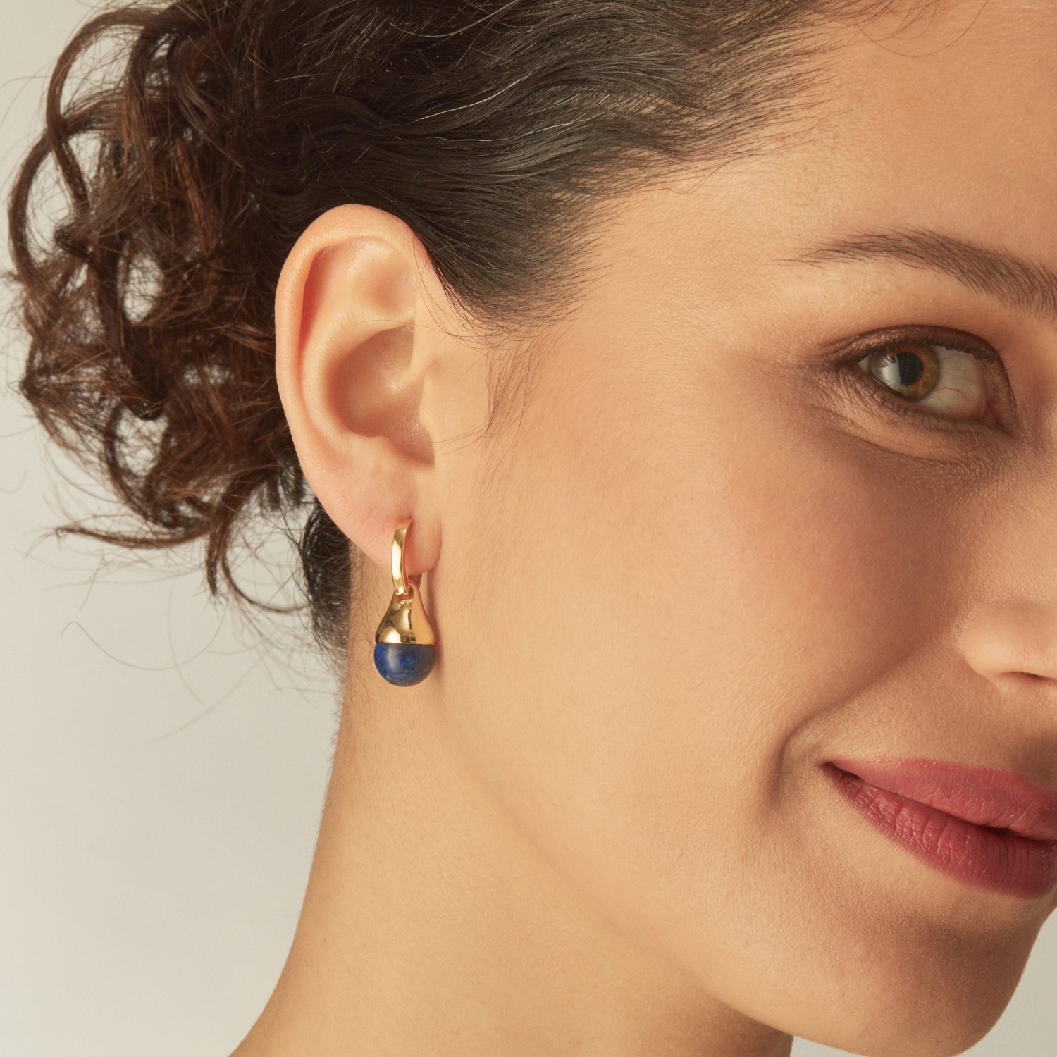 AUSKARS PIERCING ZILS SCHIA