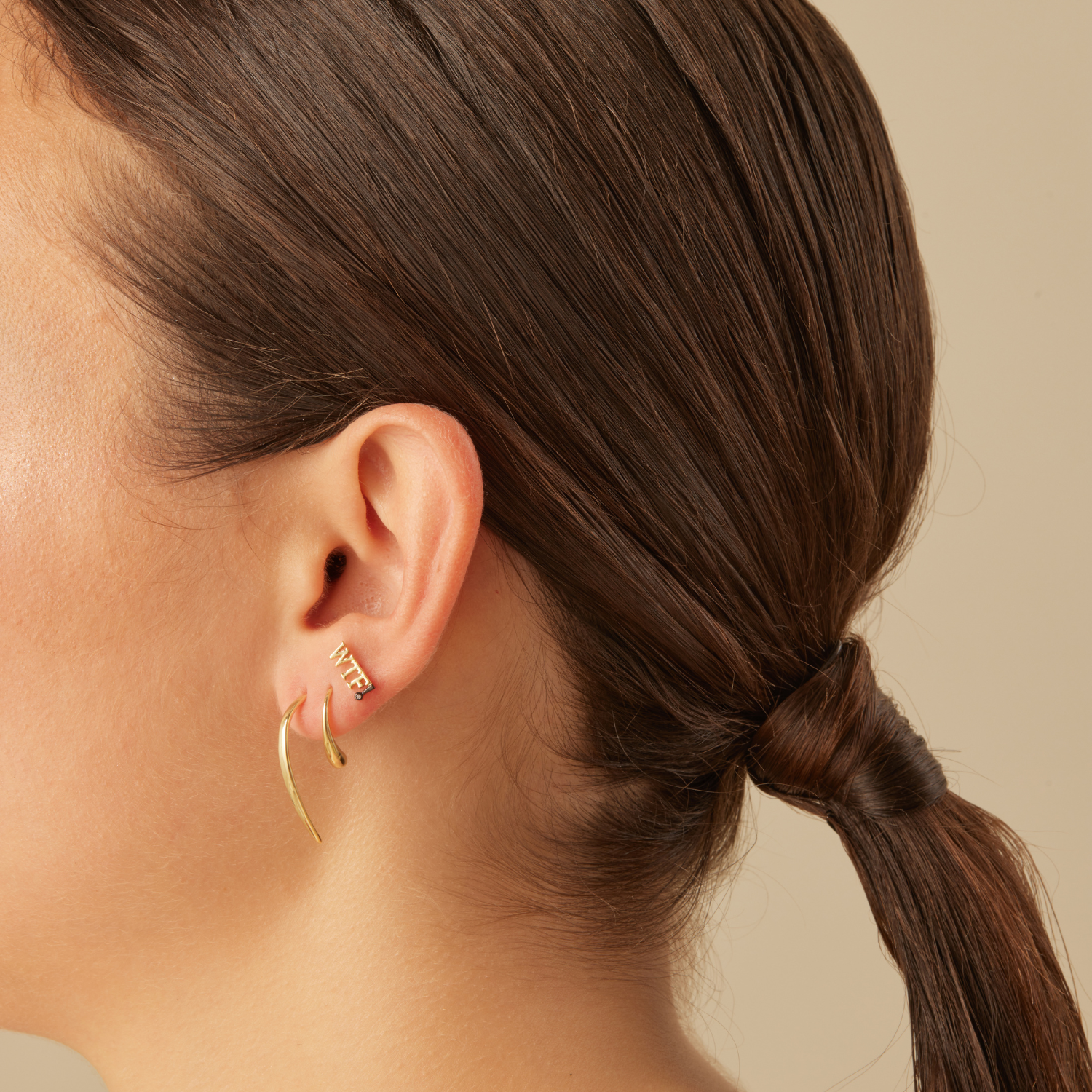 PENDIENTE PIERCING GOLD BEAT