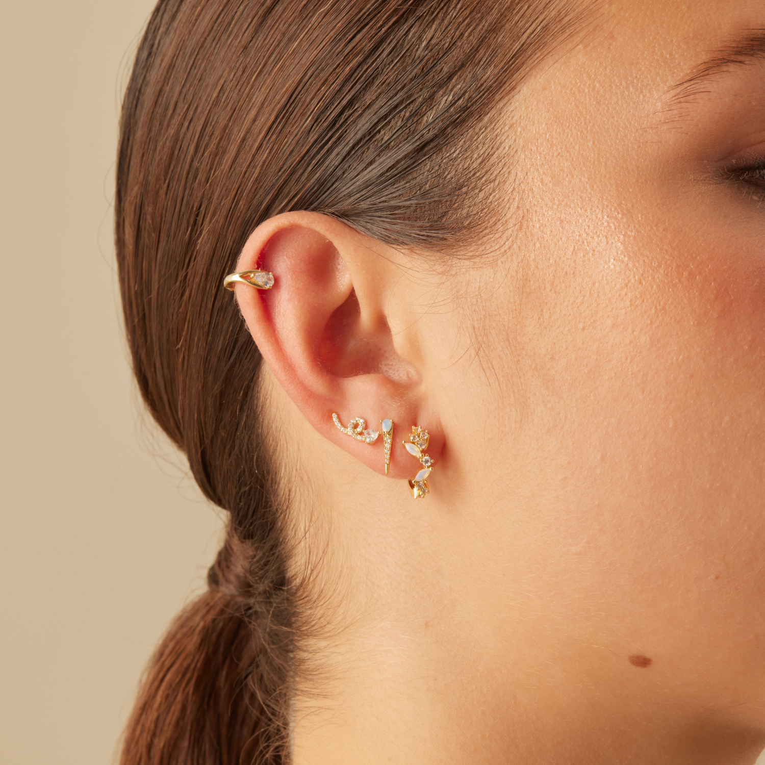 PENDIENTE PIERCING AURORA FANG